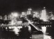 USA Pittsburgh Vue De Nuit Gratte Ciels Illumines Ancienne Photo 1953 - Places