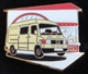 Delcampe - COFFRET MERCEDES - HUIT DIFERENTS VEHICULES - LOGO - N°354 -        (JAUNE) - Mercedes