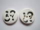 2 BOUTONS Signe De Ponctuation POINT D'INTERROGATION Porcelaine ? Faience ? Ou Autre ? Diamètre 20 Mm Environs - Buttons