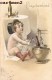 BELLE CPA GAUFREE FLASCHENKINF ENFANT BONBONNE BOUTEILLE EMBOSSED ILLUSTRATEUR - Babies