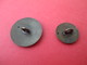 2 Boutons De Livrée De Tailles Différentes,Couleur Bronze/Monogramme CFA/Origine à Déterminer /Fin XXéme    BOUT115 - Buttons