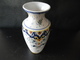 VASE A DECOR BLEU JAUNE SIGNE MC 17.5 X 8.5 CM 350 GR - Desvres (FRA)