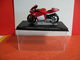 MOTO 1/24 > Yamaha YZR 500 Max Biaggi 2001 (sous Vitrine) - Motorcycles