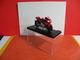 MOTO 1/24 > Yamaha YZR 500 Max Biaggi 2001 (sous Vitrine) - Motorräder