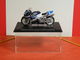 MOTO 1/24 > Suzuki GSX R. J.M Bayle - S Gimbert - N Dussauge (sous Vitrine) - Motos