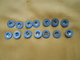 Lot De 14 Boutons Equipements Militaires - Lot N°4 - - Bottoni