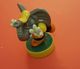 Figurine : Eléphant  Sur Rond Aimanté   Non Référencé - Autres & Non Classés