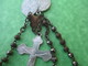Chapelet Religieux Ancien De Communiant/Perles Métalliques / Avec 4 Médailles / Mi - XXéme Siécle                 CAN750 - Religion & Esotericism