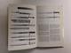 Delcampe - A 72 X - The Collectors Pictoral Book Of Bayonets - Blankwaffen