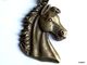 Collier Jolie Tête De Cheval Bronze Sur Chaine Boule De 46cms  Le Pendentif Mesure Environ 40x29mm. - Ethniques