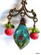 Boucles D'oreilles Turquoise Rouge Cerise Vert émaux Sur Cuivre Quartz Titane Verre Chandelier  Un Merveilleux Travail A - Aretes