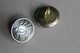 2 Bouton Ancien Uniforme M D Paris Militaire - Buttons