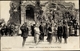 Cp Albert Somme, Mme Poincaré Devant Les Ruines De L'Eglise, Kriegszerstörungen, I. WK - Autres & Non Classés