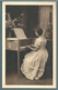 CPA - JEUNE FEMME AU PIANO - Donne