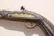 Delcampe - Reproduction De Pistolet à Silex Style Oriental Ou Mexicain Décor De Nacre Et Fil D'alu - Armi Da Collezione