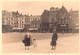 Belle Photo Amateur / Sur La Grand Place De Beauvais (60) Le 14 Uillet 1936 - Places