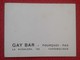 ANTIGUA TARJETA DE VISITA VISIT CARD PUBLICIDAD O SIMILAR POURQUOI PAS? GAY BAR LA NOGALERA TORREMOLINOS SPAIN VER FOTOS - Tarjetas De Visita