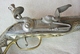 Delcampe - Pistolet à Silex  Ancien Balkans Ottoman Oriental Incrusté Nacre - Armes Neutralisées