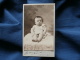 Photo CDV  Boissonnas Detaille à Marseille  Bébé  Joufflu Assis  Cheveux Noirs - CA 1900 - L380 - Oud (voor 1900)