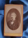 Photo CDV Beynié à Brive - Portrait En Médaillon Homme, Col Relevé Circa 1880-85 L386 - Ancianas (antes De 1900)