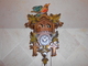 Pendule Coucou En Bois 6 Feuilles 1 Oiseau 4 Couples De Danseurs - - Clocks