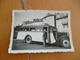 Petit Photo Vers 1940/1950 Autobus Au Dos A.Baugil Conducteur? - Automobiles