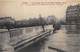 75-PARIS-INONDATIONS- LE PONT DE SULLY AU MAXIMUN DE LA CRUE - De Overstroming Van 1910