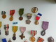 Delcampe - IMPORTANT LOT De  Medaille  à Voir Et étudier,plusieurs Scans ,plusieurs MILITARIA - Non Classés