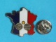 1 PIN'S  //   ** PÉTANQUE / CHAMPIONNAT DE FRANCE ** . (Kandin Et Fils) - Bowls - Pétanque