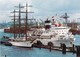 Postcard Hamburg Sailing Ship Libertad And MS Uganda [ Falklands War Hospital Ship ]  My Ref  B22813 - Other & Unclassified