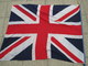 Delcampe - Ww 2 - Drapeau Anglais  De La Liberation   Quelques Trous De Mites Hampe  De 2 M 20 Drapeau 140 Cm Sur 114 - Drapeaux