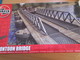 Vau Au Moins 11 € En Boutique !!! AIRFIX PONTOON BRIDGE 1/72e 1/76 KIT COMPLET AVEC NOTICE - Plans, Dioramas