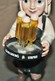 Très Rare Petit Gnome En Résine Publicitaire Portant Plateau De Bière Karlsberg Urpils 26 Cm - Bière