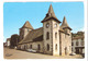 Jussac (15 - Cantal ) L'Eglise - Renault R8 - Jussac