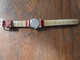 ANCIENNE  MONTRE  BRACELET / POUR  ADO   / LE PETIT PRINCE  / BRACELET CUIR  ROUGE / A REVISER - Orologi Moderni