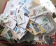 1340 G Kiloware Alle Welt Auf Papier - Vrac (min 1000 Timbres)