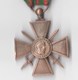 MEDAILLE CROIX DE GUERRE 1914-1917 Avec 1 étoile Et Tige à Boule - France