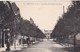 37. CHINON. CPA  . L'AVENUE DE LA GARE ET LA GARE VERSION PEU COURANTE. + TETE - Chinon