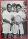 16-9-1961 Tennis L'Australien Ken Rosewall Bat Pancho Segura Championnat Du Monde à Roland-Garros 13x18 Cms - Sports