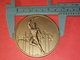 MÉDAILLE GLORIA Jeux Olympiques  EN BRONZE Ou CUIVRE Dans Sa Boite DIAMÈTRE 66 Mm POIDS 114 Grammes - Otros & Sin Clasificación