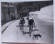PHOTO -  CYCLISME- CICLISMO-TOUR DE FRANCE 1939 -ETAPE MONACO - DIGNE - RENE VIETTO A LA SORTIE DE GRASSE - Wielrennen