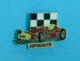 1 PIN'S //   **  FERRARI 500 F2 / DRAPEAU A DAMIER / SOFINAUTO ** - Ferrari