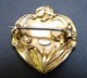 Bijoux. 55. Magnifique Broche FIX Art Nouveau. Fleurs Et Femme Dans Un Cœur. - Broches