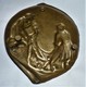 RARE ANCIEN VIDE POCHE EN BRONZE DORE COUPLE DE PECHEURS BRETONS ? TBE - Bronzes