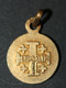 Médaille Religieuse Pendentif Début XXe Plaqué Or "Enfant Jésus / Croix De Jérusalem" - Religious Médal - Religion & Esotérisme