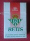 ANTIGUO PAQUETE DE 20 CIGARRILLOS TABACO SPAIN OLD TOBACCO PACKAGE CIGARETTES REAL BETIS FÚTBOL LA LIGA FOOTBALL SOCCER - Sigarettenhouders