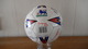 Ballon De Football - Sporting De Charleroi Ou Equipe Anglaise - Avec Signatures - Autographes