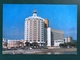 MACAU THE HOTEL AND CASINO "LISBOA", PHOTO TAKEN IN THE YEARS OF 80'S, TODAY THE SOURROND IS COMPLETLY DIFFERENT - Chine