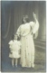 Carte Photo. "Ange" Et Enfant. - Personas Anónimos