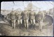 Carte Postale Photo  Militaria SOLDATS Devant Un CHAR D'assaut De Combat - Materiaal